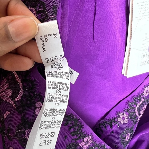 La Perla Castle Garden Wrap-Effect Embellished Stretch Silk Top - Picture 9 of 9